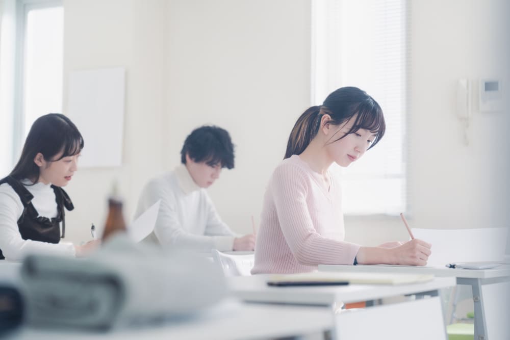 熊本の学生がチャットレディとして働いている理由とは